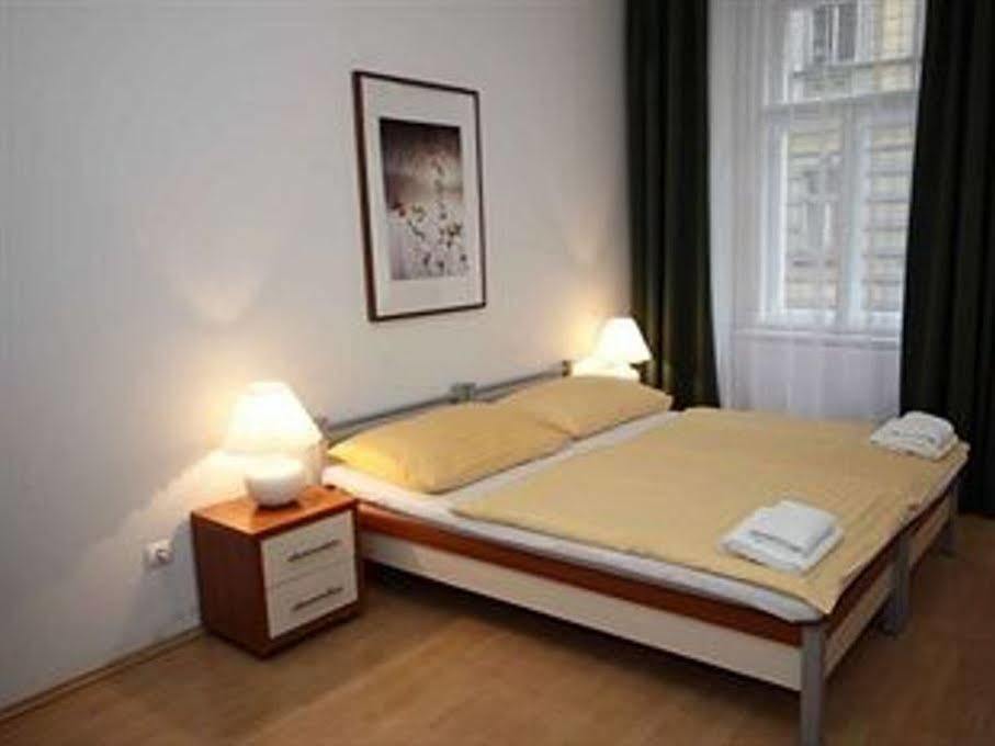 Theatre Residence Prag Eksteriør billede
